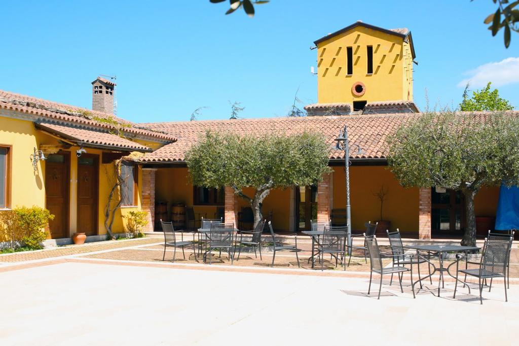亚力诺伊皮诺 Agriturismo Macchiacupa酒店 外观 照片
