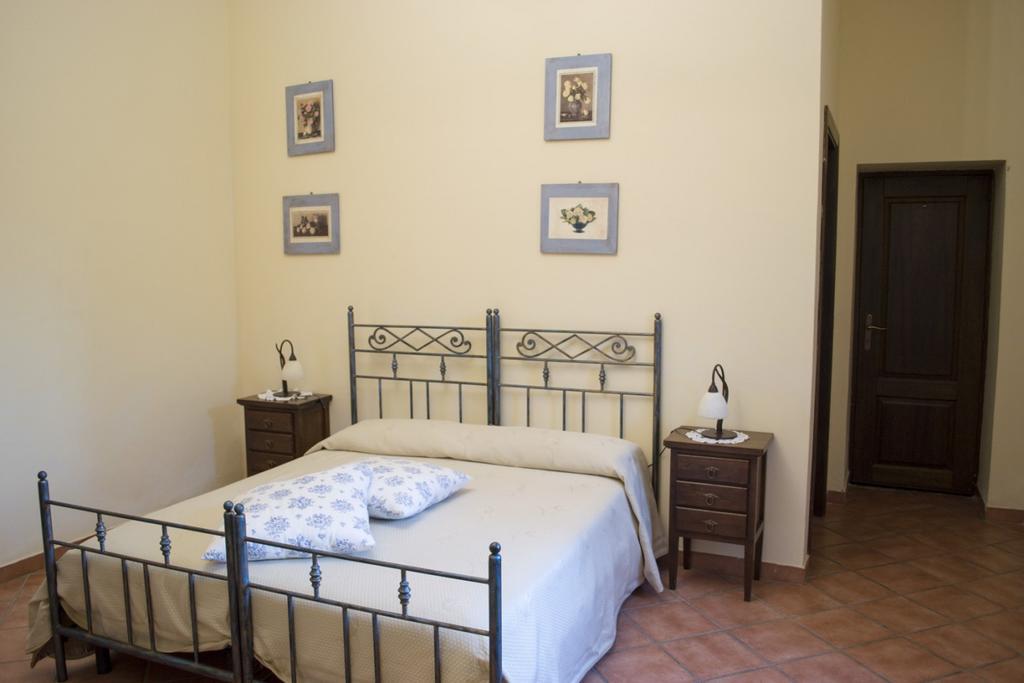 亚力诺伊皮诺 Agriturismo Macchiacupa酒店 外观 照片